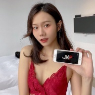 DEMI惡兔子🐰 的的頭像