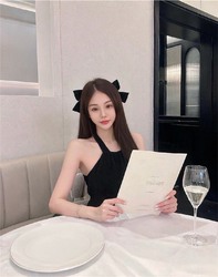 Naomi 的的頭像