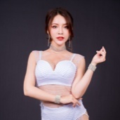 Chi_Chi棋棋 的的頭像