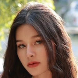 Alice_Thailand 的頭像