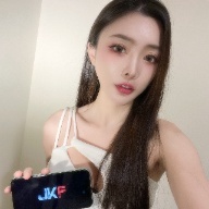 莉雅Lia 的的頭像